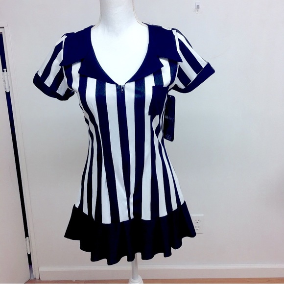 Lady Princess Costumes Accessories - NWT. 👻🎃Halloween Costume Short Dress size S